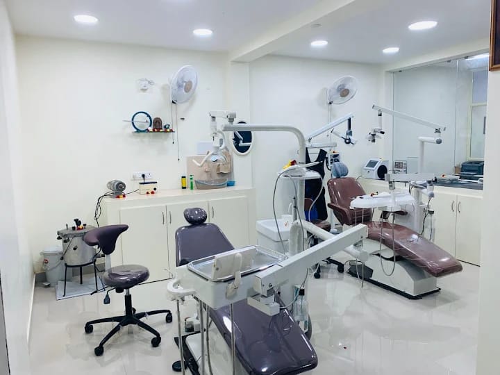 Thangam Dental Clinic — treatment room